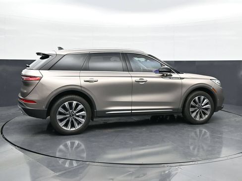 Used 2021 Lincoln Corsair Reserve w/ Equipment Group 201A AWD/4WD image 9
