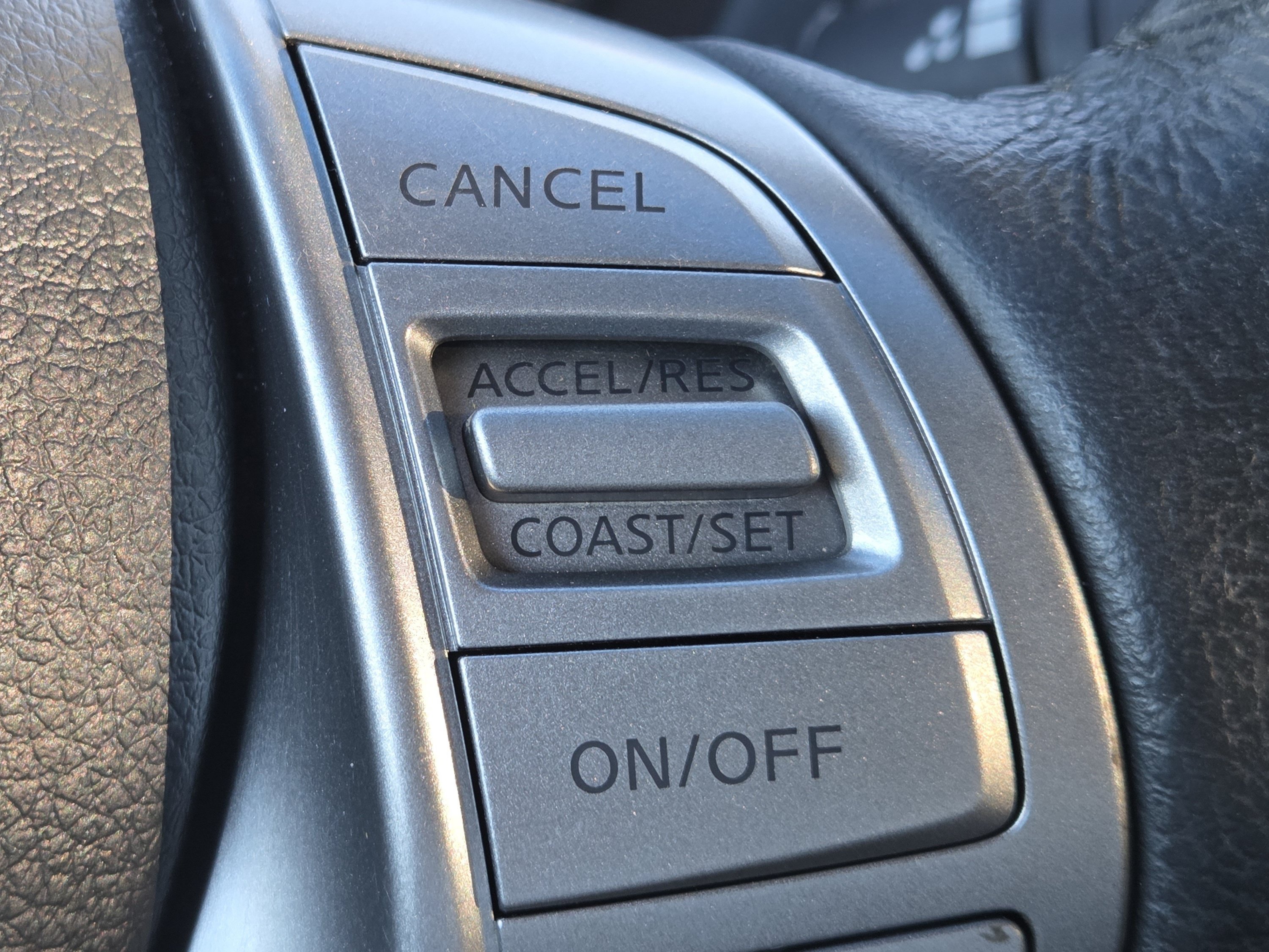 Used 2015 Nissan Altima 2.5 SL FWD image 13