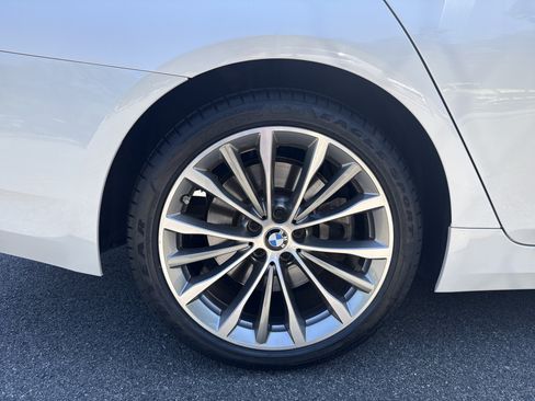 Used 2023 BMW 540i xDrive w/ Premium Package AWD/4WD image 31