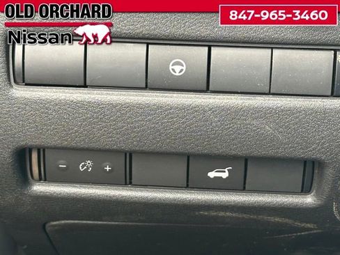 Used 2023 Nissan Rogue SL w/ SL Premium Package AWD/4WD image 19