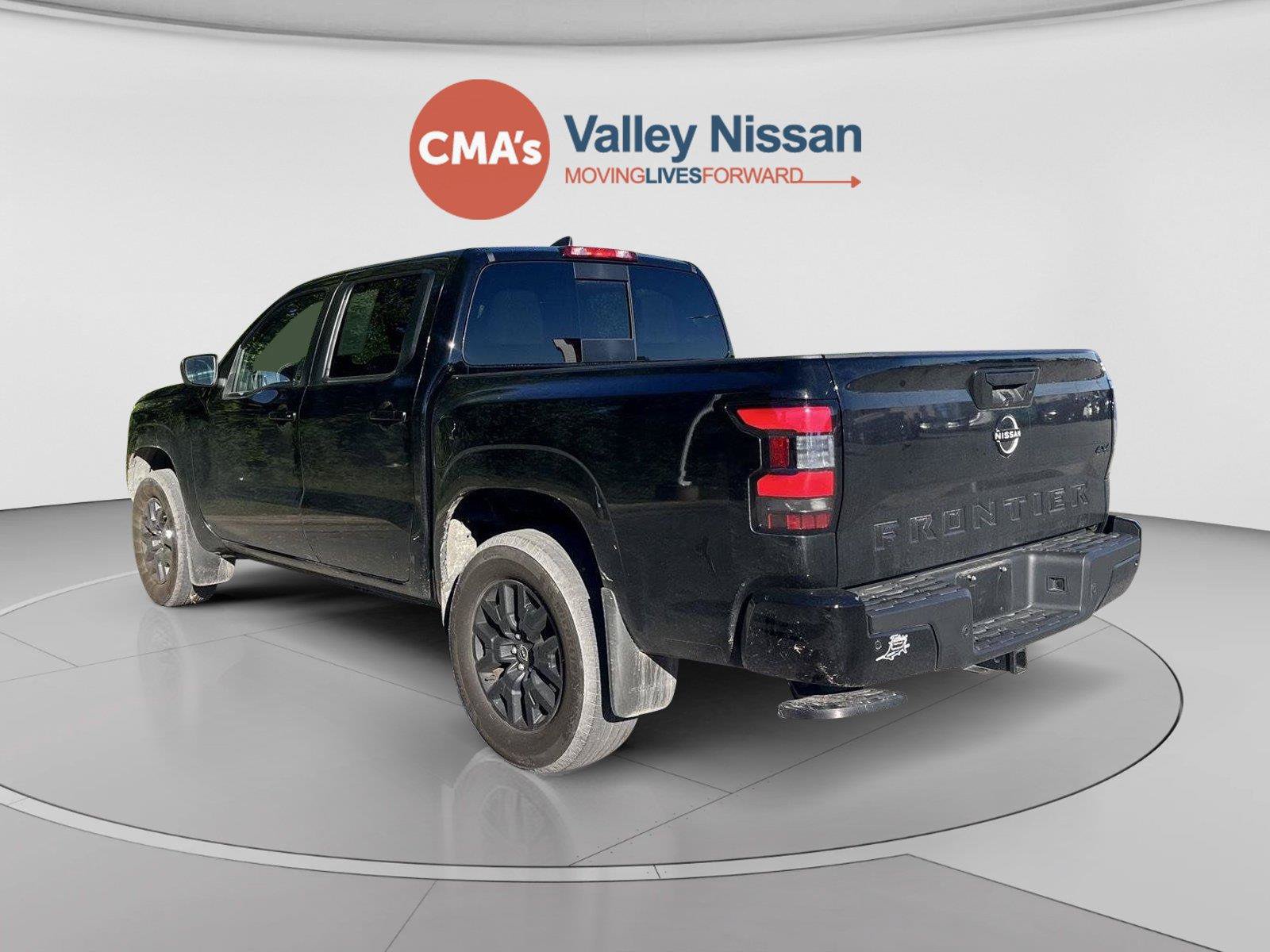 Used 2026 Nissan Frontier SV w/ All-Weather Content Package AWD/4WD image 3