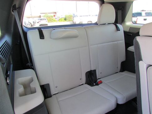 Used 2025 Hyundai Santa Fe SEL AWD/4WD image 34
