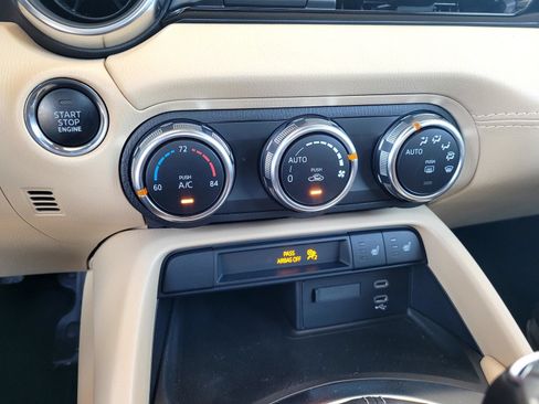 Certified 2025 MAZDA MX-5 Miata Grand Touring RWD image 25
