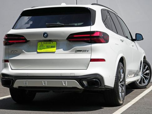 Used 2025 BMW X5 xDrive50e w/ Executive Package AWD/4WD image 5