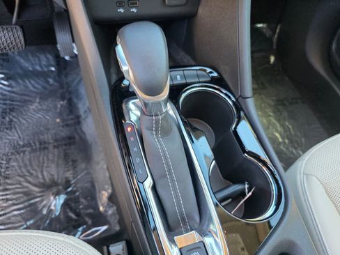 Used 2025 Buick Encore GX Sport Touring w/ Comfort Package image 17