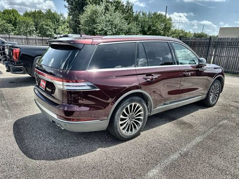 Used 2020 Lincoln Aviator Reserve w/ Equipment Group 201A AWD/4WD image 8