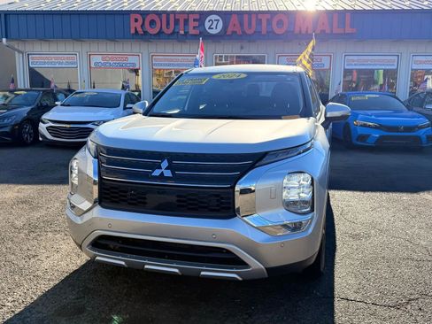 Used 2024 Mitsubishi Outlander Ralliart image 1