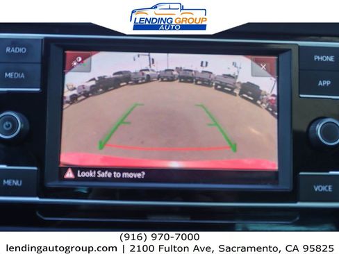 Used 2022 Volkswagen Jetta SE image 22