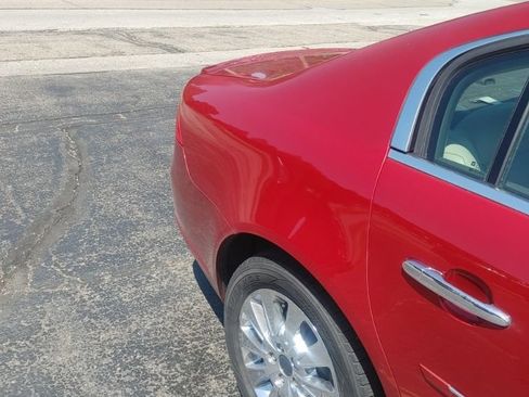 Used 2010 Buick Lucerne CXL w/ Driver Confidence Package FWD image 3