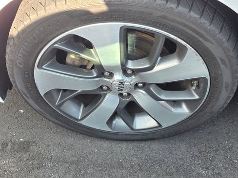 Used 2020 Kia Optima S w/ S Panoramic Sunroof Package image 9