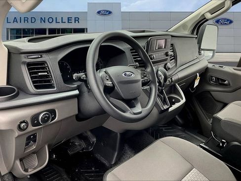 New 2025 Ford Transit 150 Low Roof RWD image 7