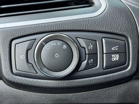 Used 2022 Ford Edge SEL w/ Convenience Package image 14