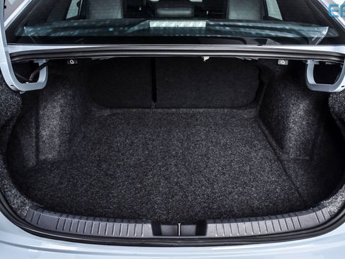 Used 2025 Volkswagen Jetta GLI Autobahn image 14