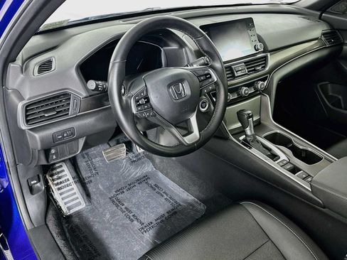Used 2021 Honda Accord Sport image 9
