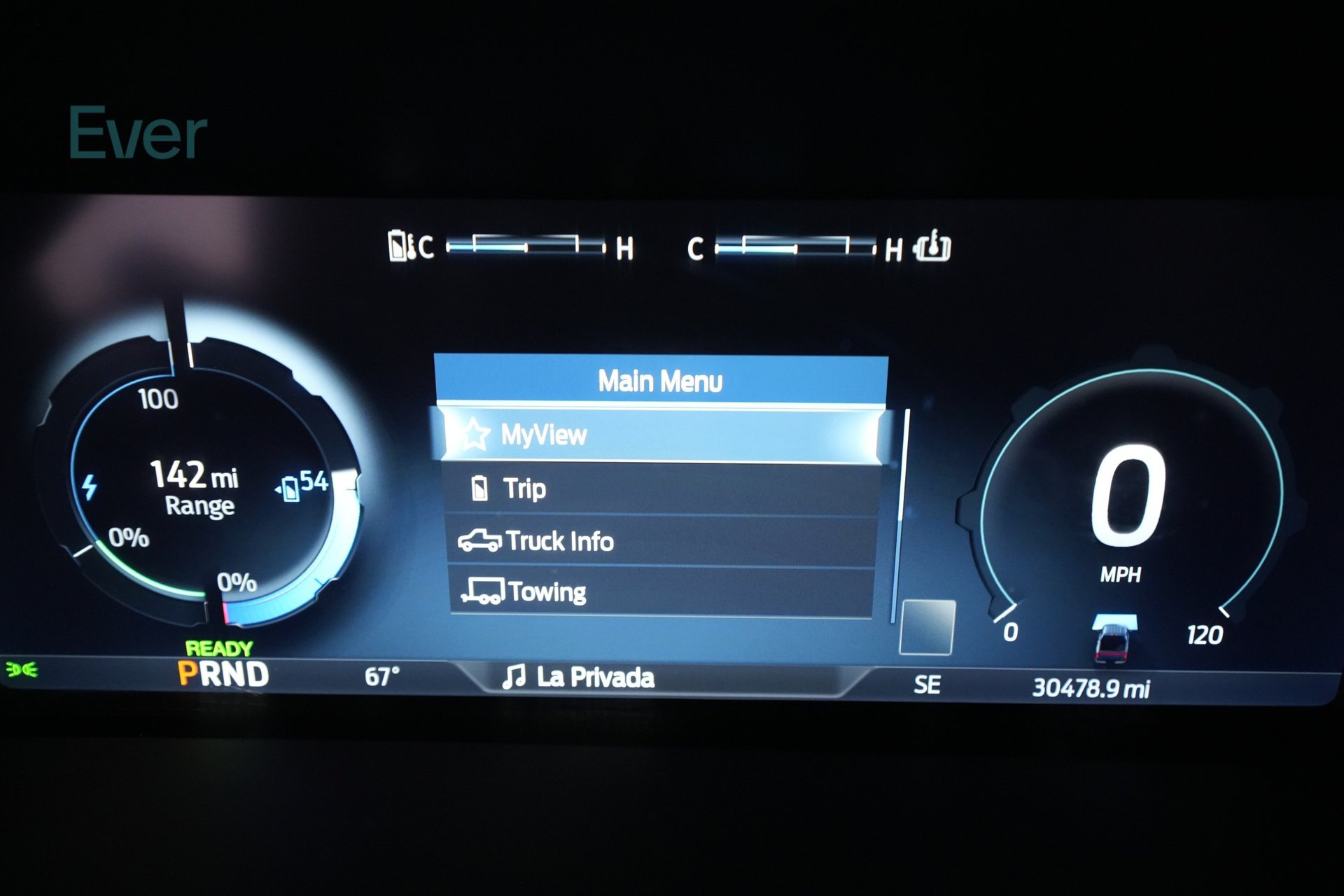 Used 2023 Ford F150 Lightning Platinum AWD/4WD image 7