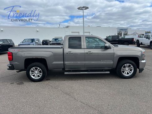 Used 2017 Chevrolet Silverado 1500 LT w/ All Star Edition AWD/4WD image 7
