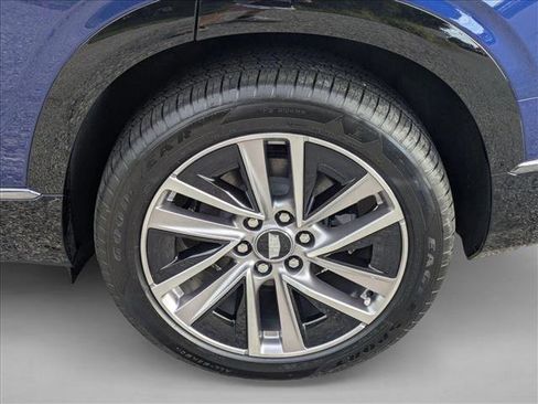 Used 2026 Cadillac Vistiq Sport image 24