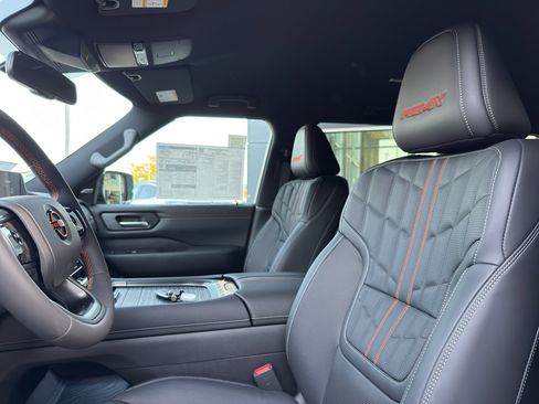 New 2026 Nissan Armada PRO-4X w/ Captain's Chari Seat Package image 27