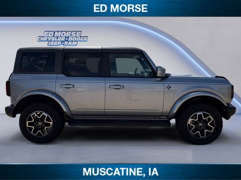 Used 2024 Ford Bronco Outer Banks AWD/4WD image 6