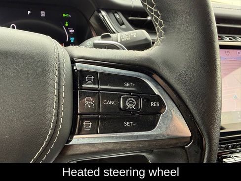 Certified 2023 Jeep Grand Cherokee Overland w/ Advanced Protech Group III AWD/4WD image 26