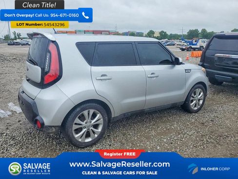 Used 2016 Kia Soul + FWD image 4