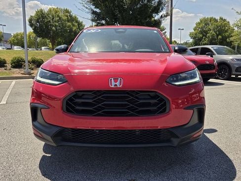 Certified 2024 Honda HR-V Sport image 3