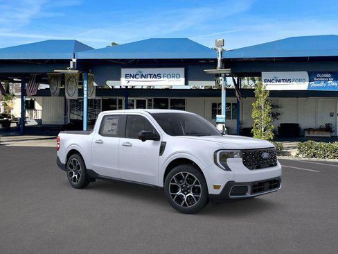 New 2025 Ford Maverick Lariat w/ 4K Tow Package image 7