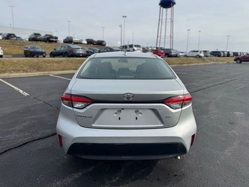 Used 2024 Toyota Corolla LE image 4
