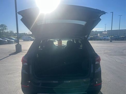 Used 2023 Chevrolet Equinox LT AWD/4WD image 21