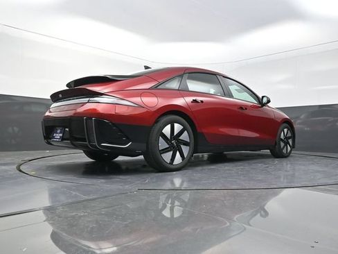 New 2025 Hyundai Ioniq 6 SE AWD/4WD image 35
