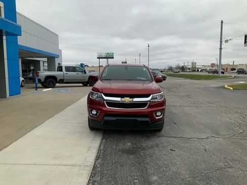 Used 2020 Chevrolet Colorado LT w/ LT Convenience Package image 3