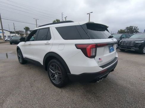 New 2026 Ford Explorer ST w/ Sun And Sound Package image 7