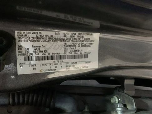 Used 2012 Ford Focus SE FWD image 27