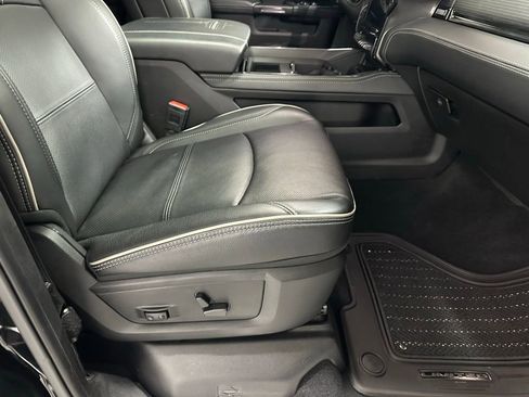 Used 2024 RAM 2500 Limited image 56