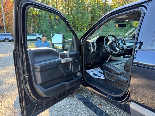 Used 2021 Ford F350 Lariat w/ Lariat Ultimate Package AWD/4WD image 11