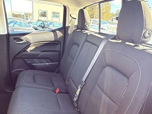 Used 2016 GMC Canyon SLE w/ SLE Convenience Package image 19