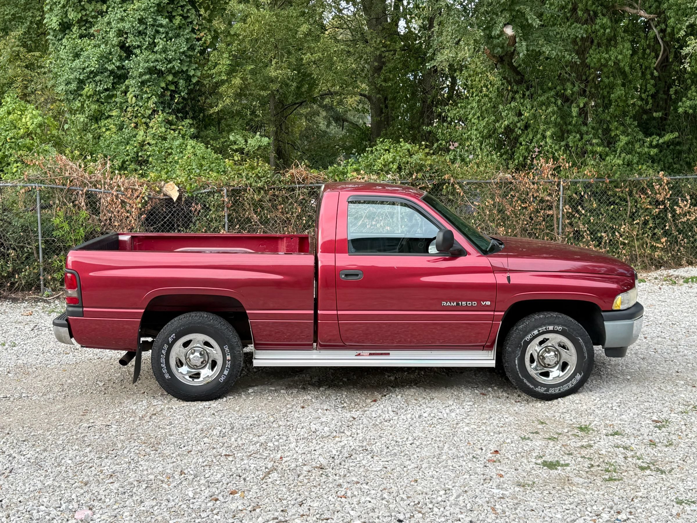 Used 1999 Dodge Ram 1500 Truck 2WD Regular Cab image 3