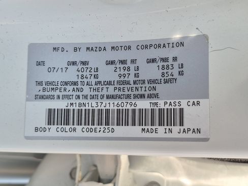 Used 2018 MAZDA MAZDA3 Touring FWD image 25