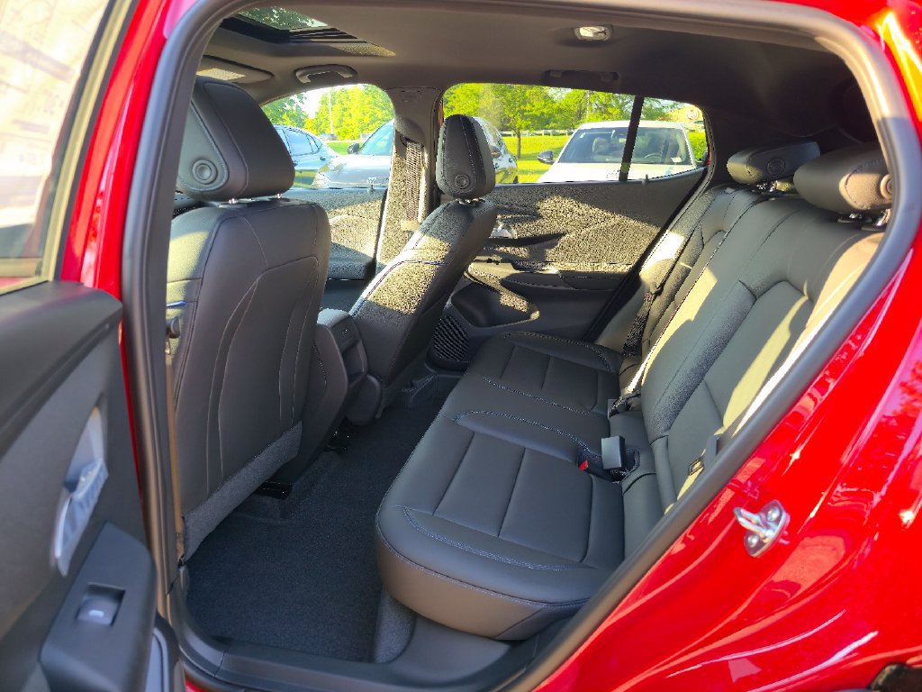 New 2026 Buick Envista Sport Touring w/ Convenience I Package FWD image 24