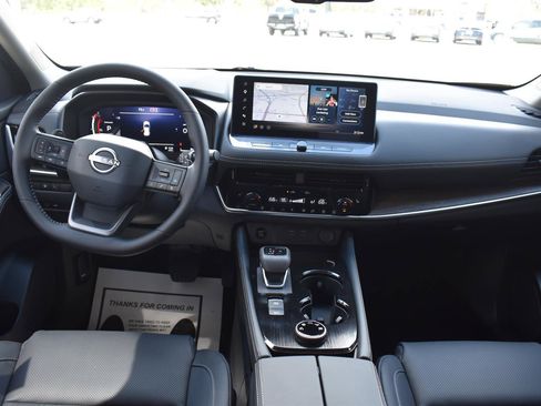 New 2026 Nissan Rogue Platinum w/ Platinum Premium Package image 30