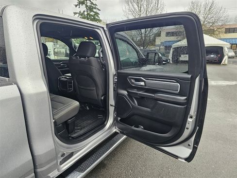 Used 2019 RAM 1500 Big Horn image 25