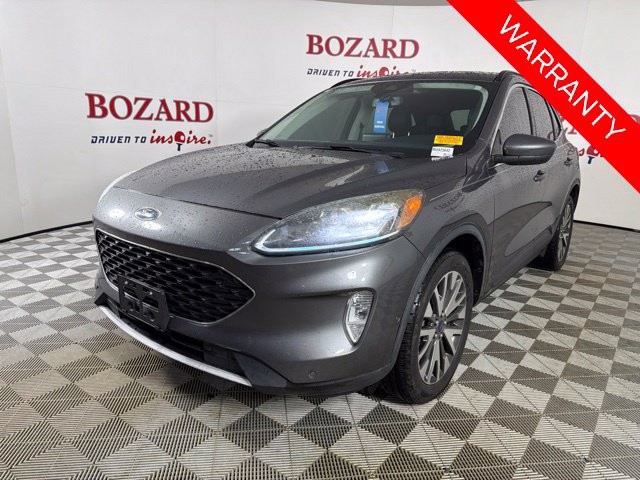 Certified 2021 Ford Escape Titanium AWD/4WD image 3