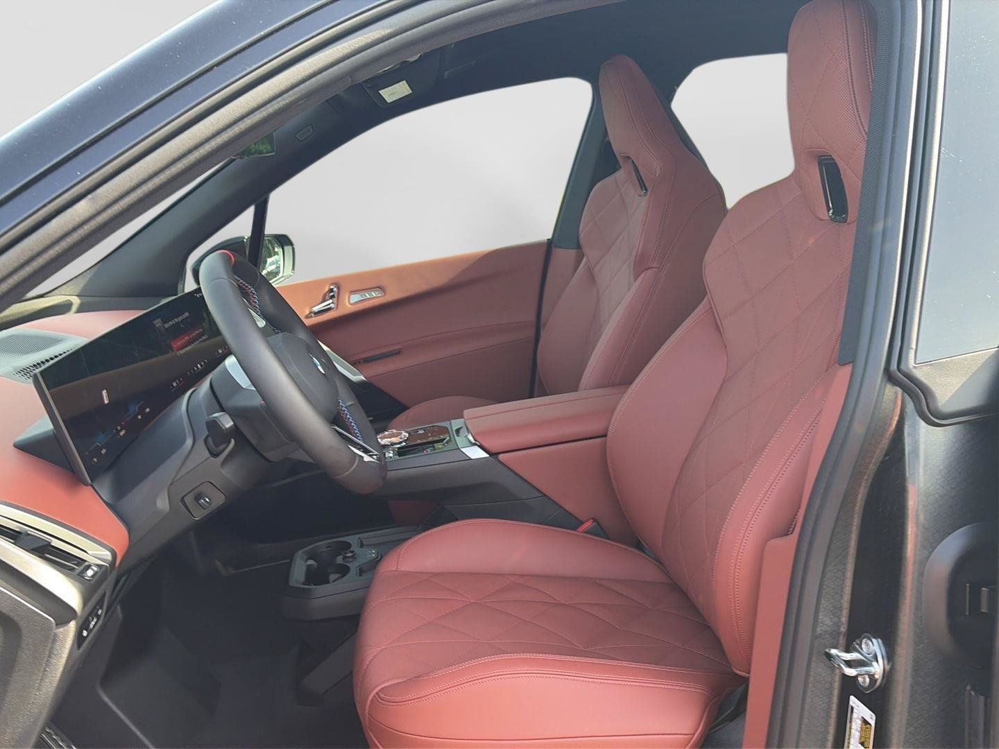 Used 2026 BMW iX M70 AWD/4WD image 10