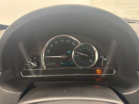 Used 2009 Chevrolet HHR LT image 12