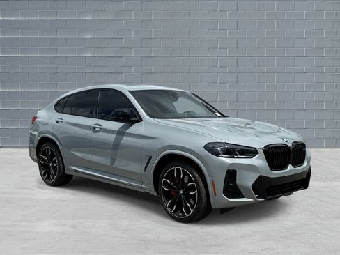 Certified 2024 BMW X4 M40i w/ Premium Package AWD/4WD image 1