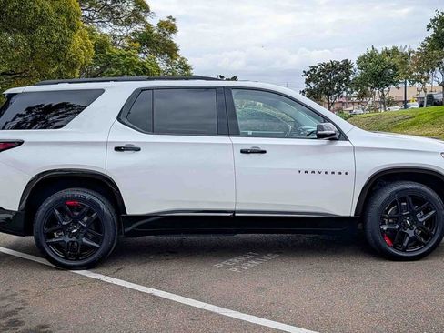 Used 2020 Chevrolet Traverse Premier w/ Redline Edition image 3