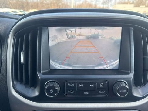 Used 2016 GMC Canyon SLT image 17