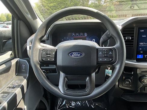 Used 2025 Ford F150 XLT image 17