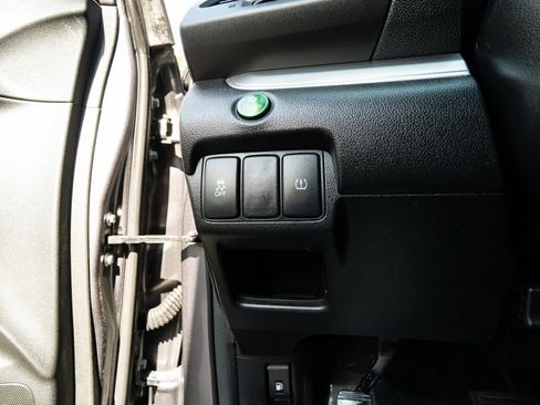 Used 2016 Honda CR-V EX image 41