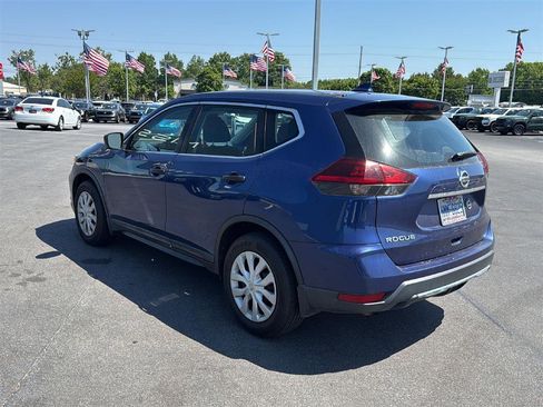 Used 2019 Nissan Rogue S FWD image 14